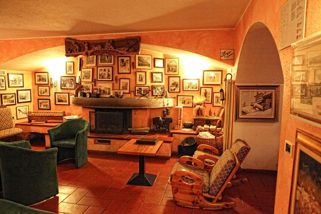 A L'Hostellerie Du Paradis Valsavarenche Kültér fotó